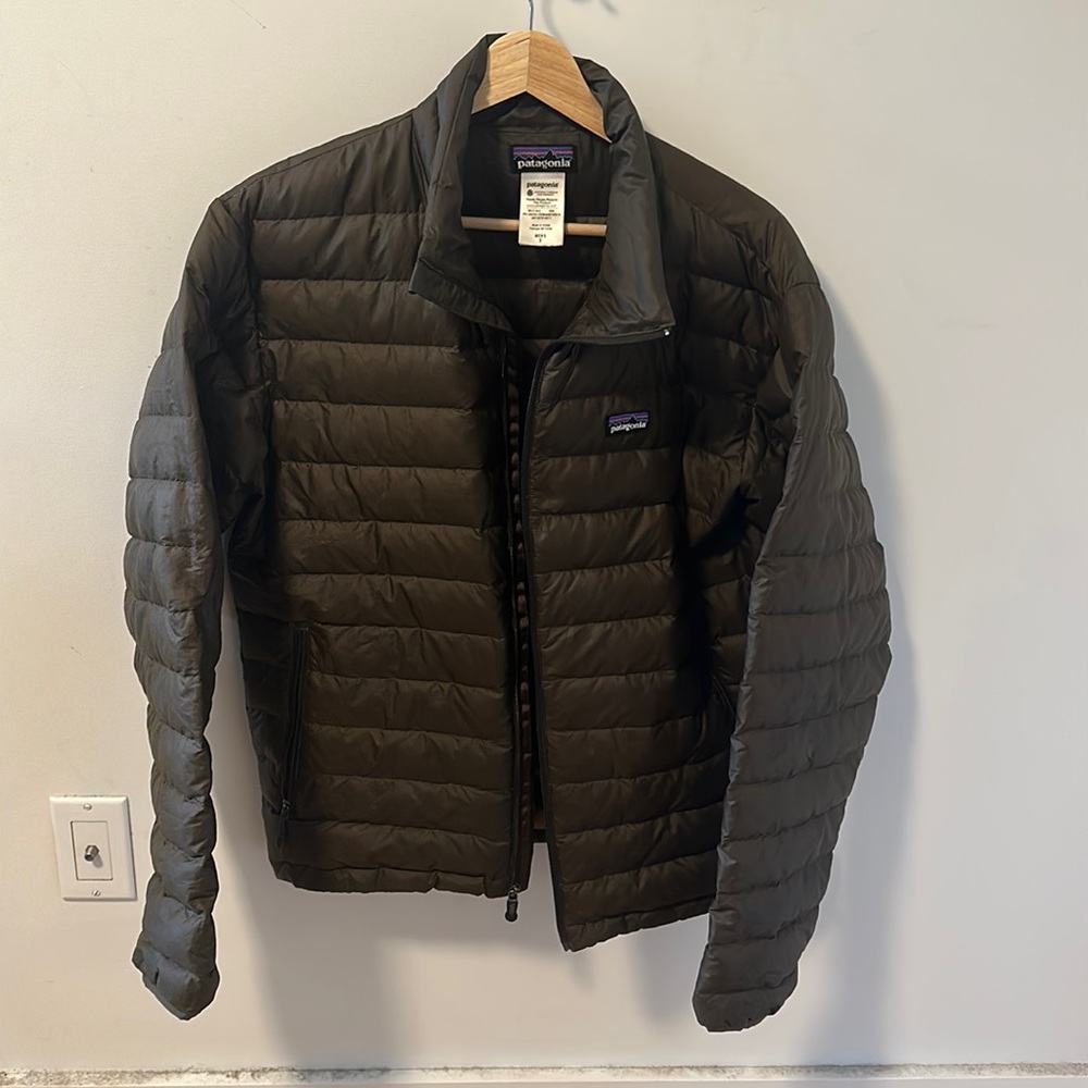 Men’s Brown Patagonia puffy Jacket | size S